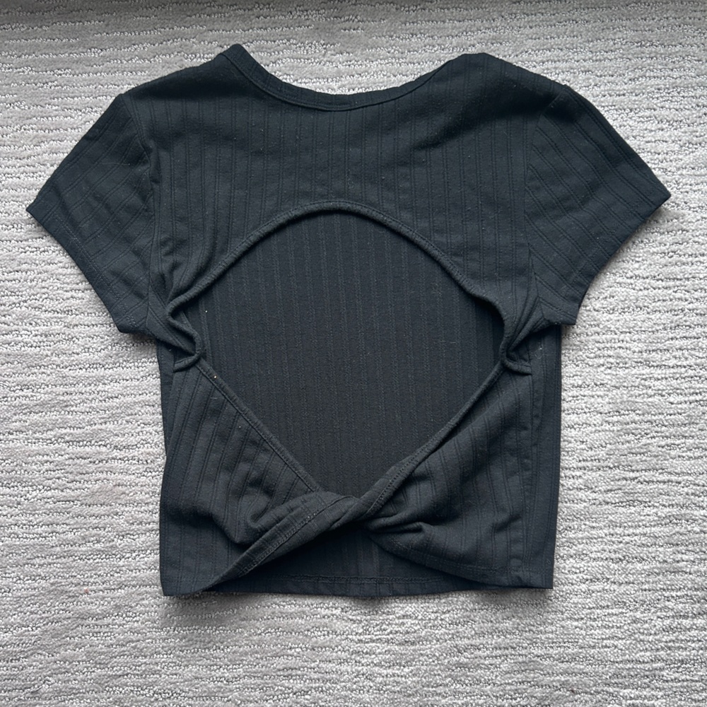 Backless Crop Top